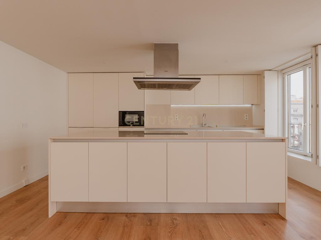 Apartamento T1 de Luxo - Avenida da Liberdade - Image 6