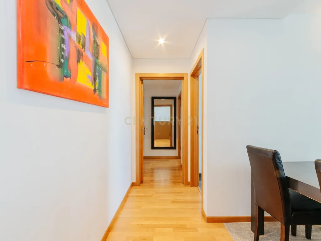 T2 - Condominio Portucalle - Parque das Nações - Image 6