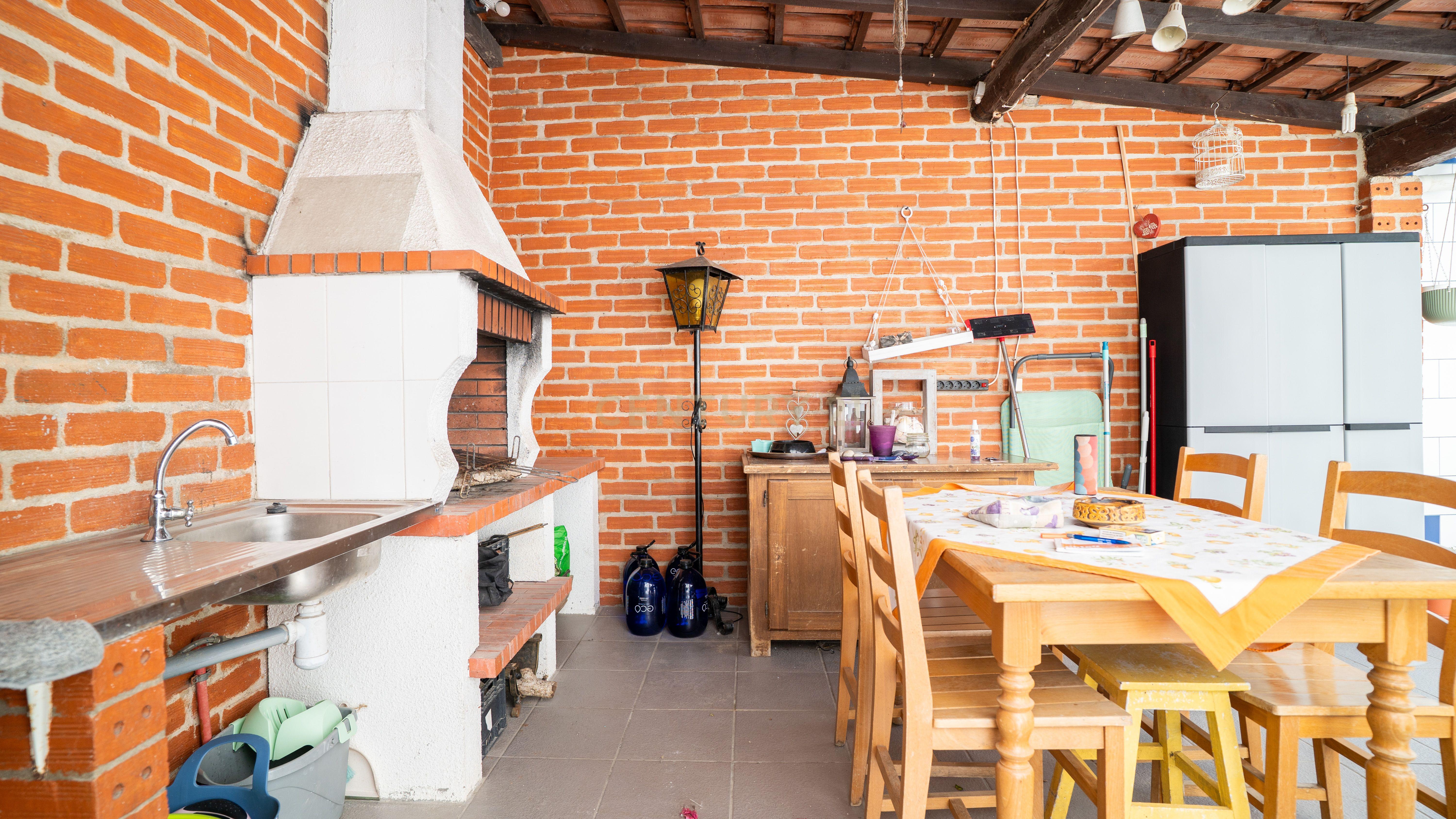 🏡 Moradia T4 Impecável em Olho Marinho – a poucos minutos de Peniche! - Image 41