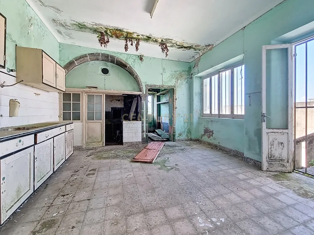 Duas Casas Antigas na Cidade da Ribeira Grande, Ilha de São Miguel - Oportunidade Única! - Image 24