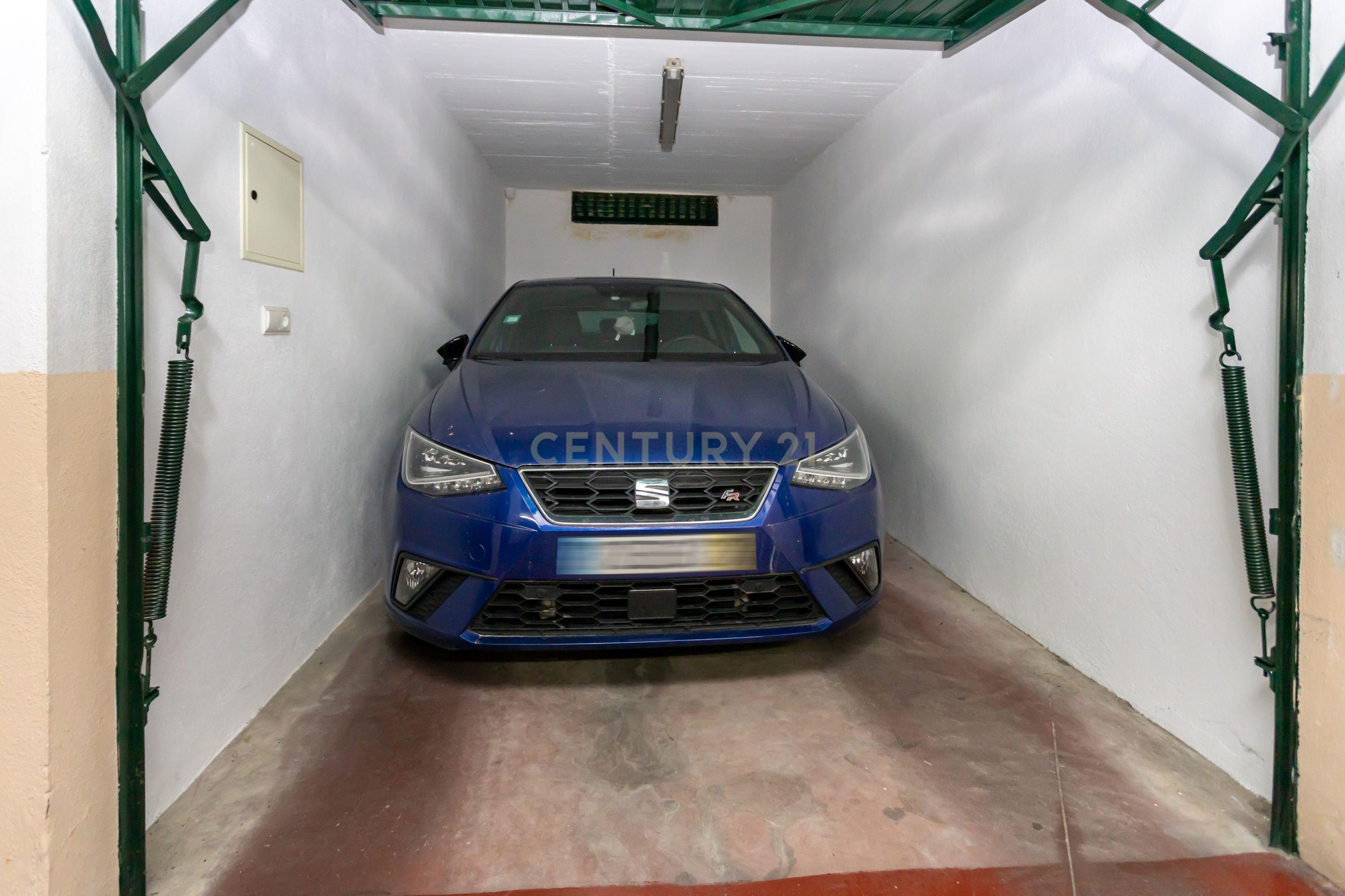 Fabuloso Apartamento T2 + garagem - Monte Belo Norte - Image 29