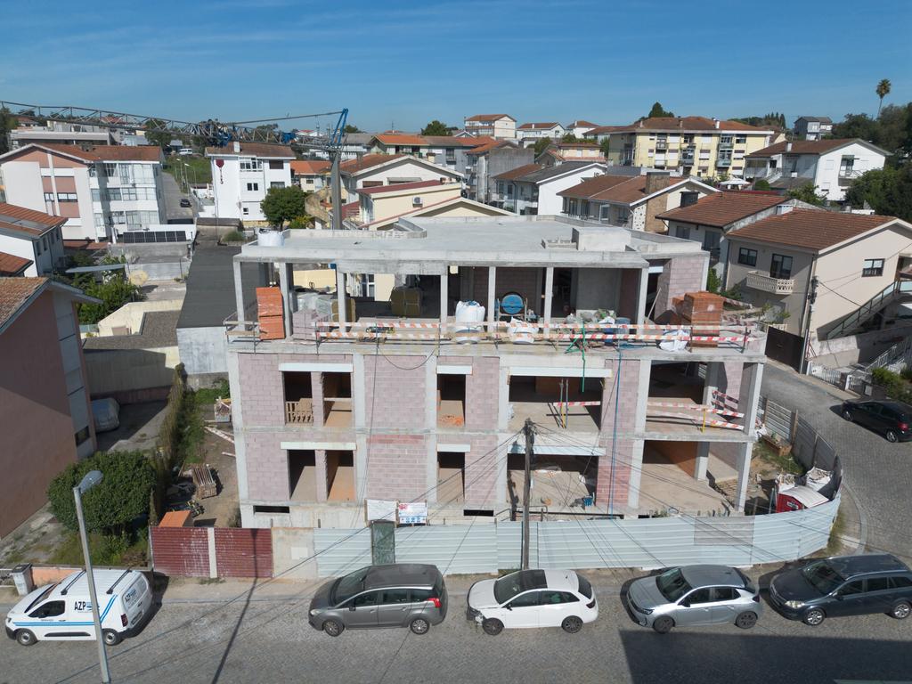 Apartamento T2 na Ponte da Pedra — Gueifães, Maia - Image 17