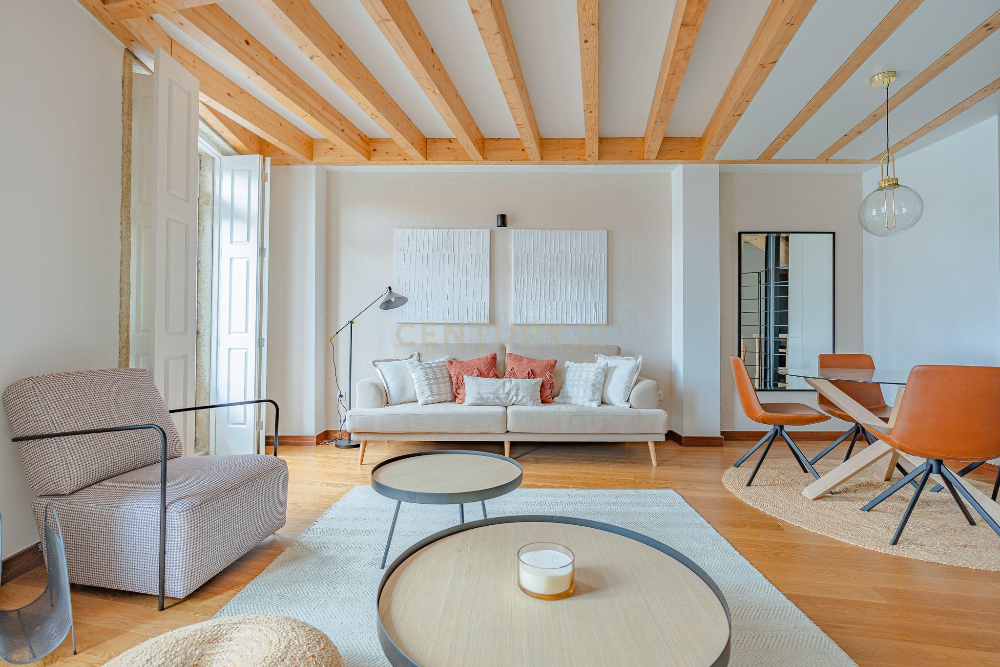 Arrendamento T2 Duplex S. Bento| Santa Catarina | Porto - Image 4