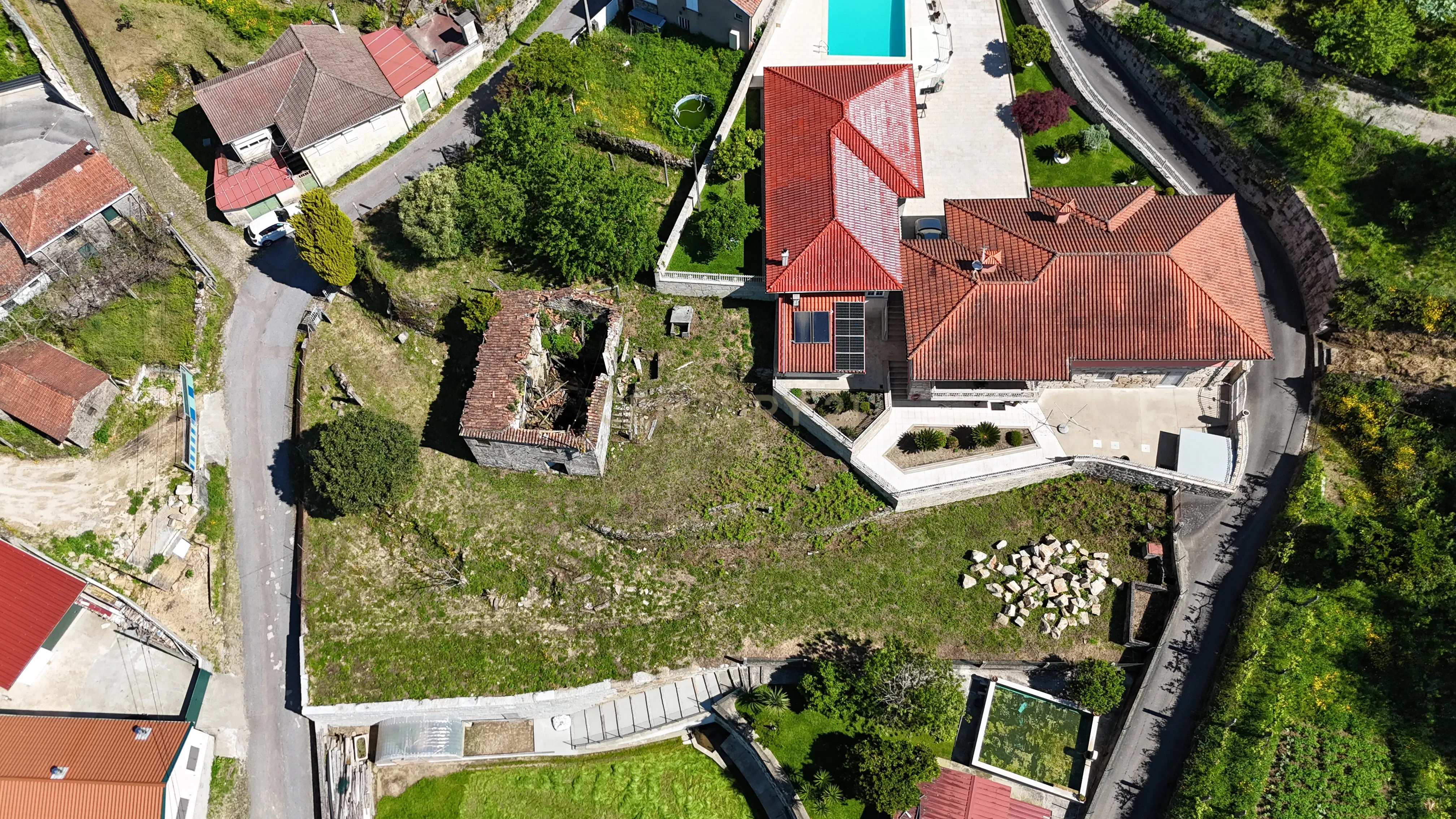 Fotografia 7 de Moradia para Reconstrução Total em Vilela – Arcos de Valdevez