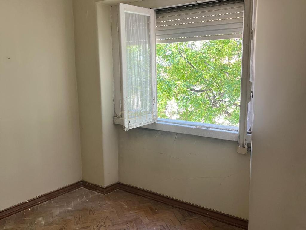 Apartamento T1 em Almada - Image 1