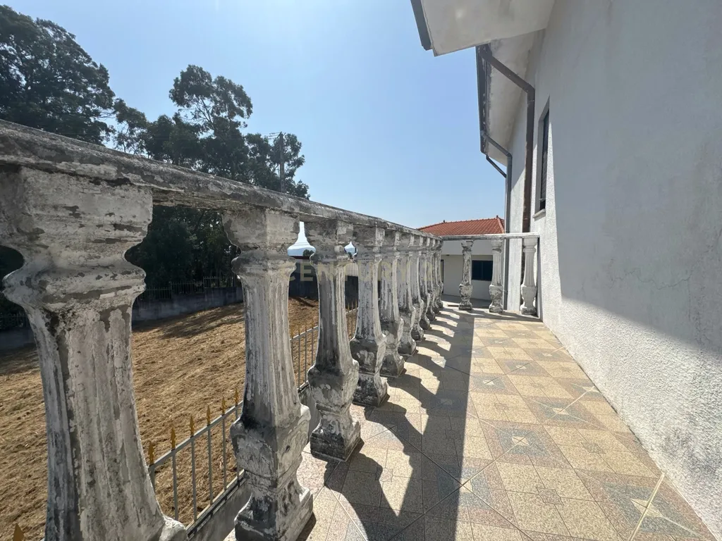Moradia com 3 Apartamentos com área exterior em Vilela, Paços de Ferreira - Image 24