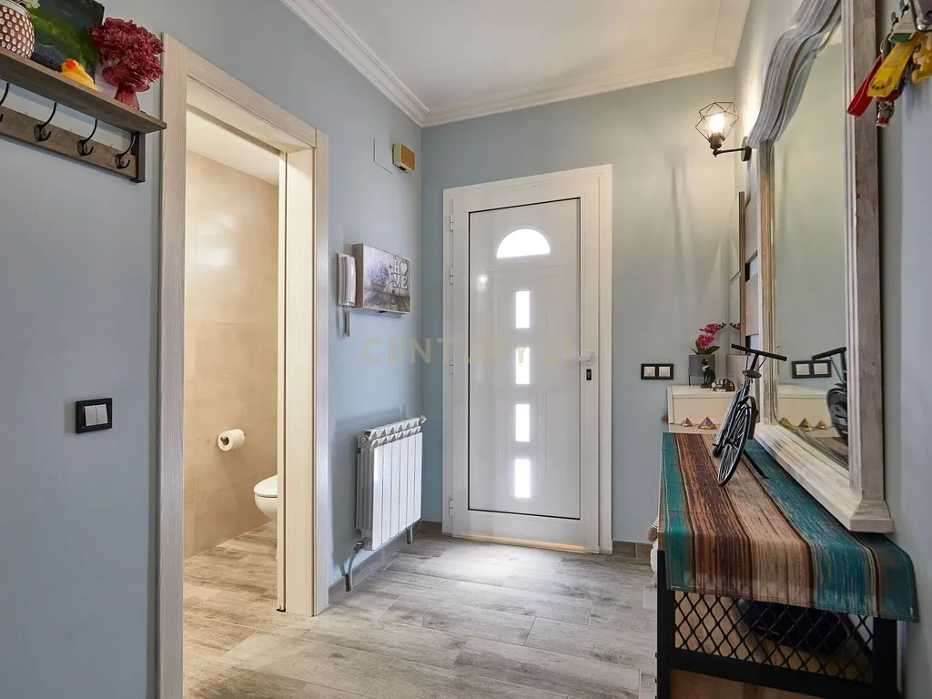 Apartamento T3 em Localização Privilegiada em Lisboa - Image 11