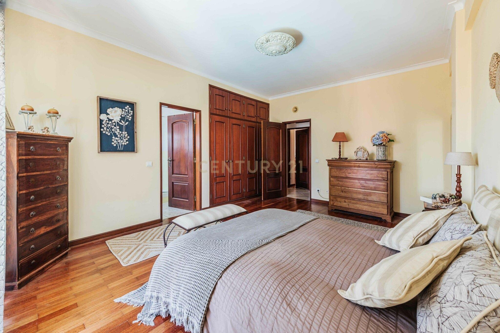 Deixe-se encantar por esta fantástica moradia T3 em Palmela - Image 30
