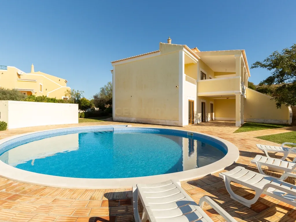 Moradia isolada, T4+1 à venda por 1.197.000€ - Image 25