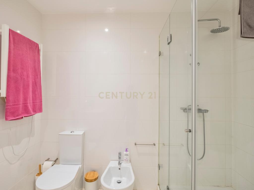 Duplex T3 Centro do Porto - Image 23