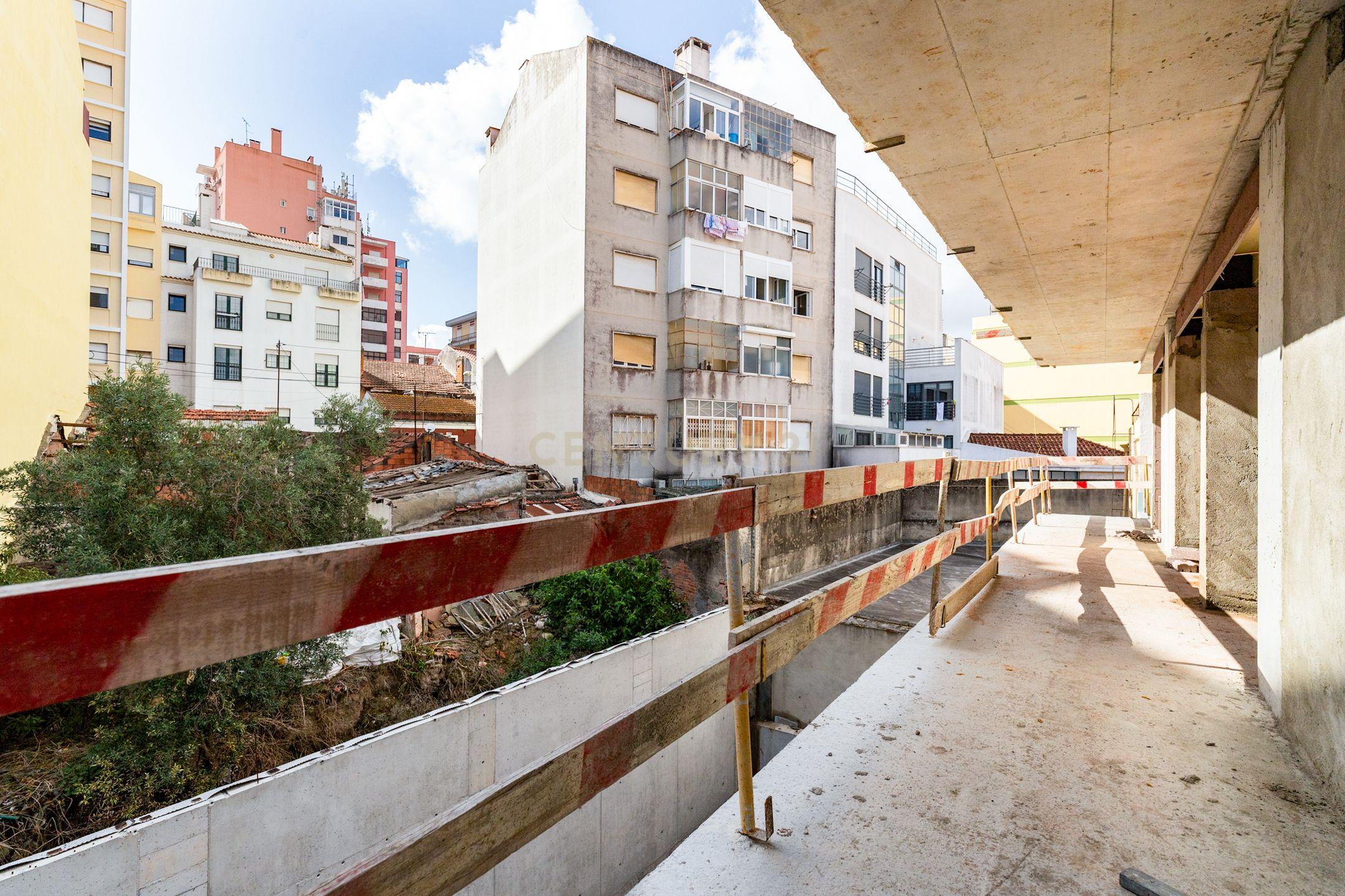 T3 - Varandas de São José em Sacavém - Image 48