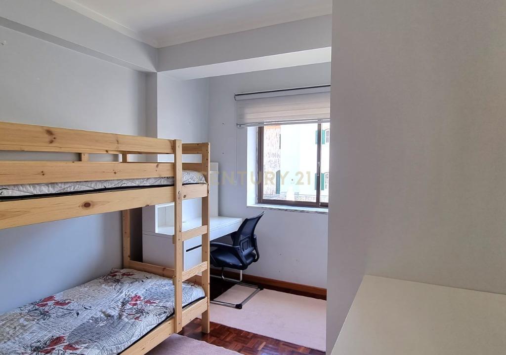 Apartamento T2 Torres Vedras - Image 10