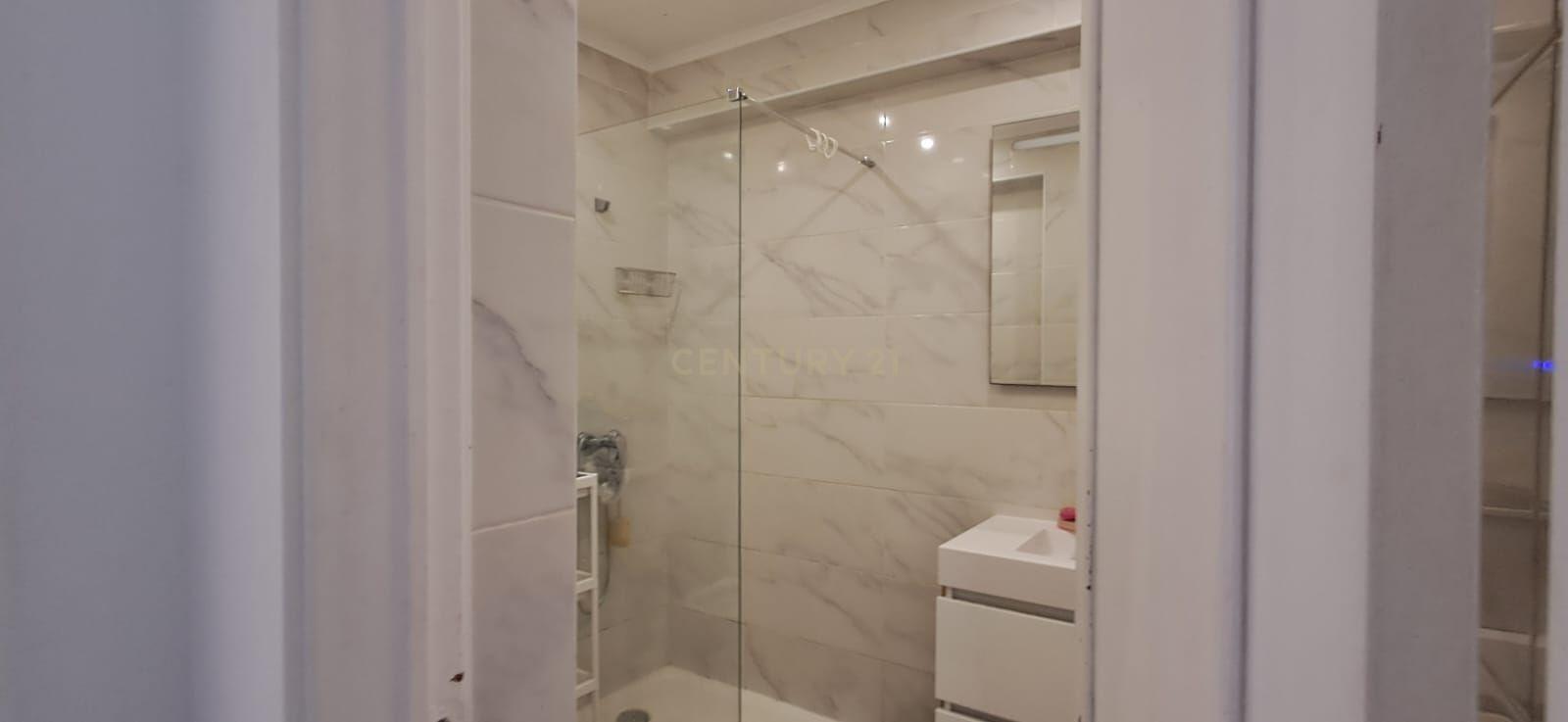 Fotografia 8 de Oportunidade na Póvoa de Santa Iria – Apartamento com 3 quartos para venda