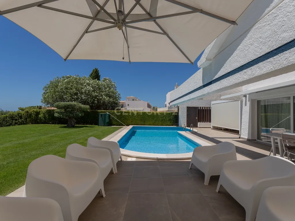 Moradia T6 Geminada - Ténis - Clube do Lago - Vilamoura - Image 25