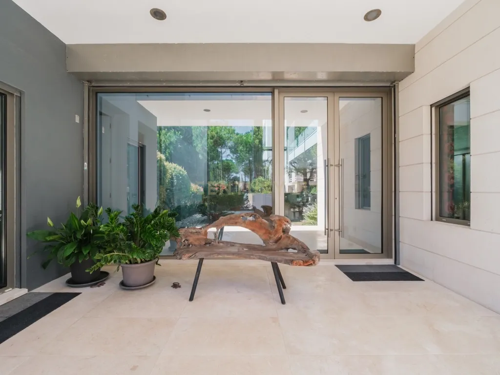 Moradia de luxo contemporânea com 6 suítes na Quinta da Marinha, Cascais - Image 15