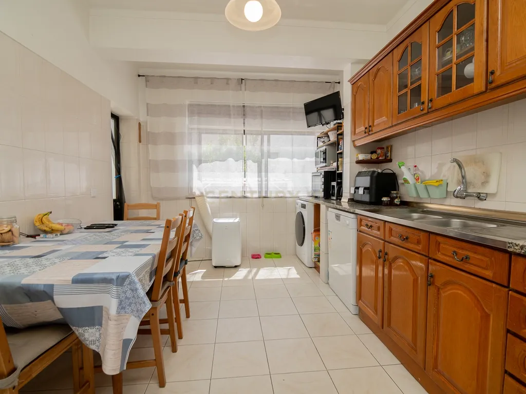 Apartamento T1 em Portimão - Oportunidade Única! - Image 14