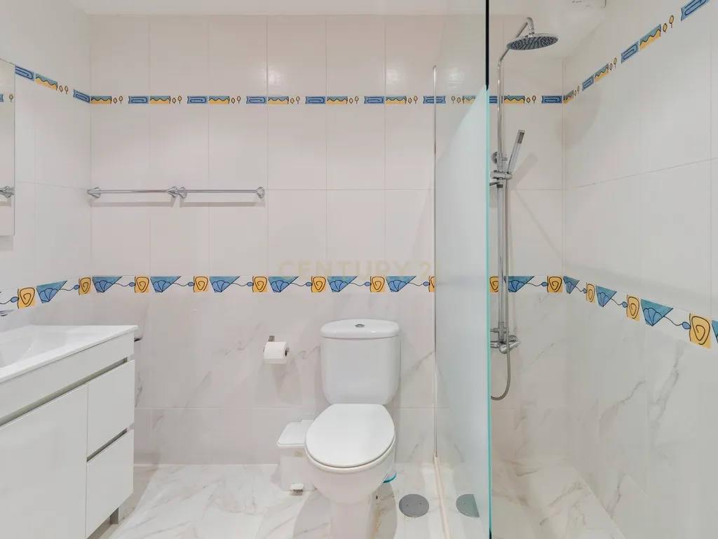 T2 Sesimbra (Castelo) - Image 22