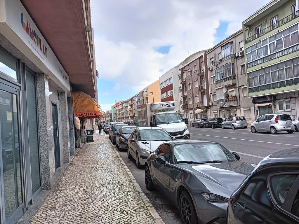 Oportunidade Exclusiva: Pastelaria-Restaurante com Fábrica Própria nas Portas de Benfica - Image 16