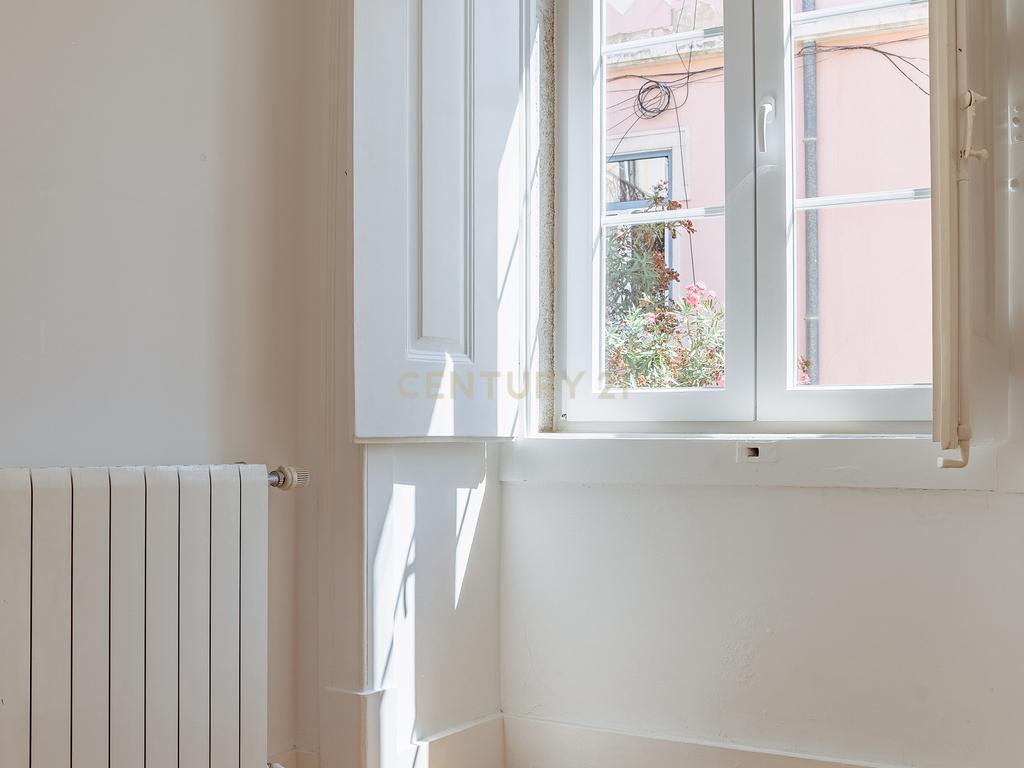 APARTAMENTO DE LUXO NA RUA DE SÃO BENTO — 188 m² | PRÍNCIPE REAL · ESTRELA - Image 41