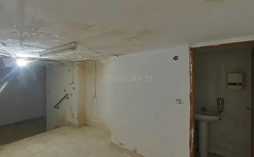 Espaço comercial à venda – Calle Romeu Corbera Nº 11, Valência - Image 18