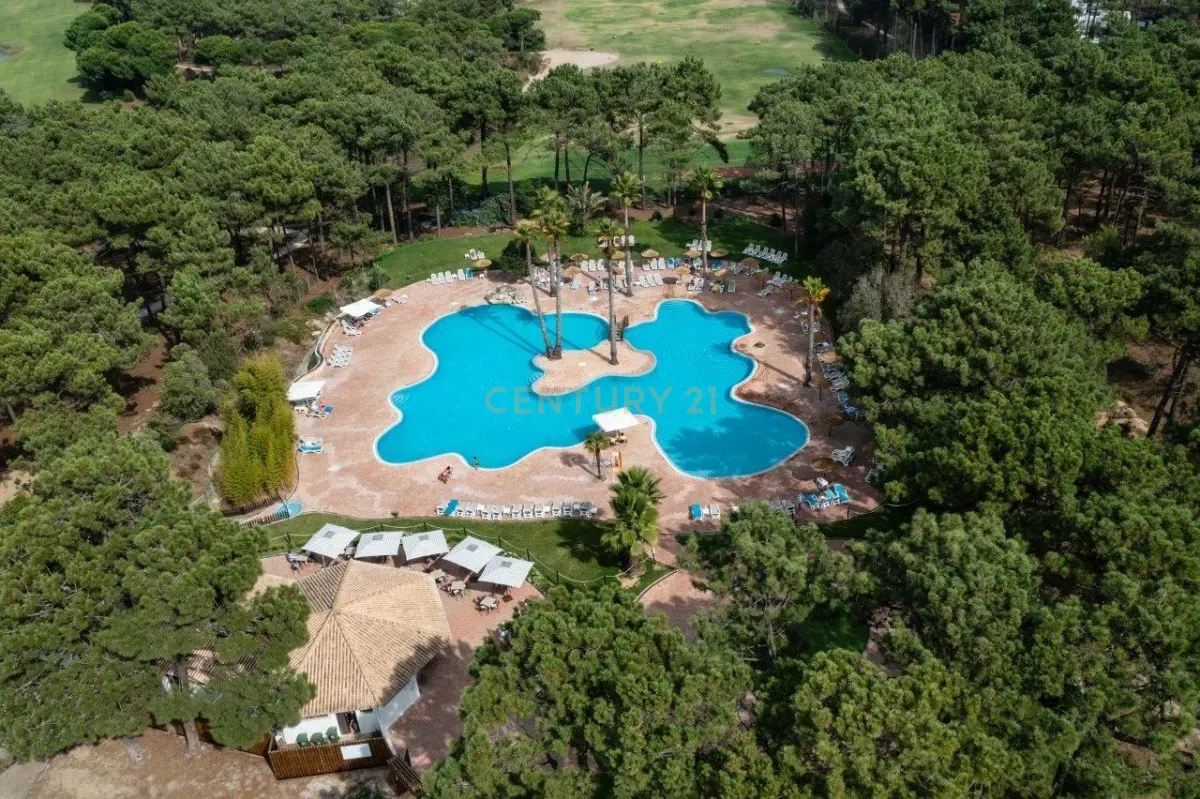 Moradia T4 | Grande terreno com 1760m2 | Piscina - Image 45
