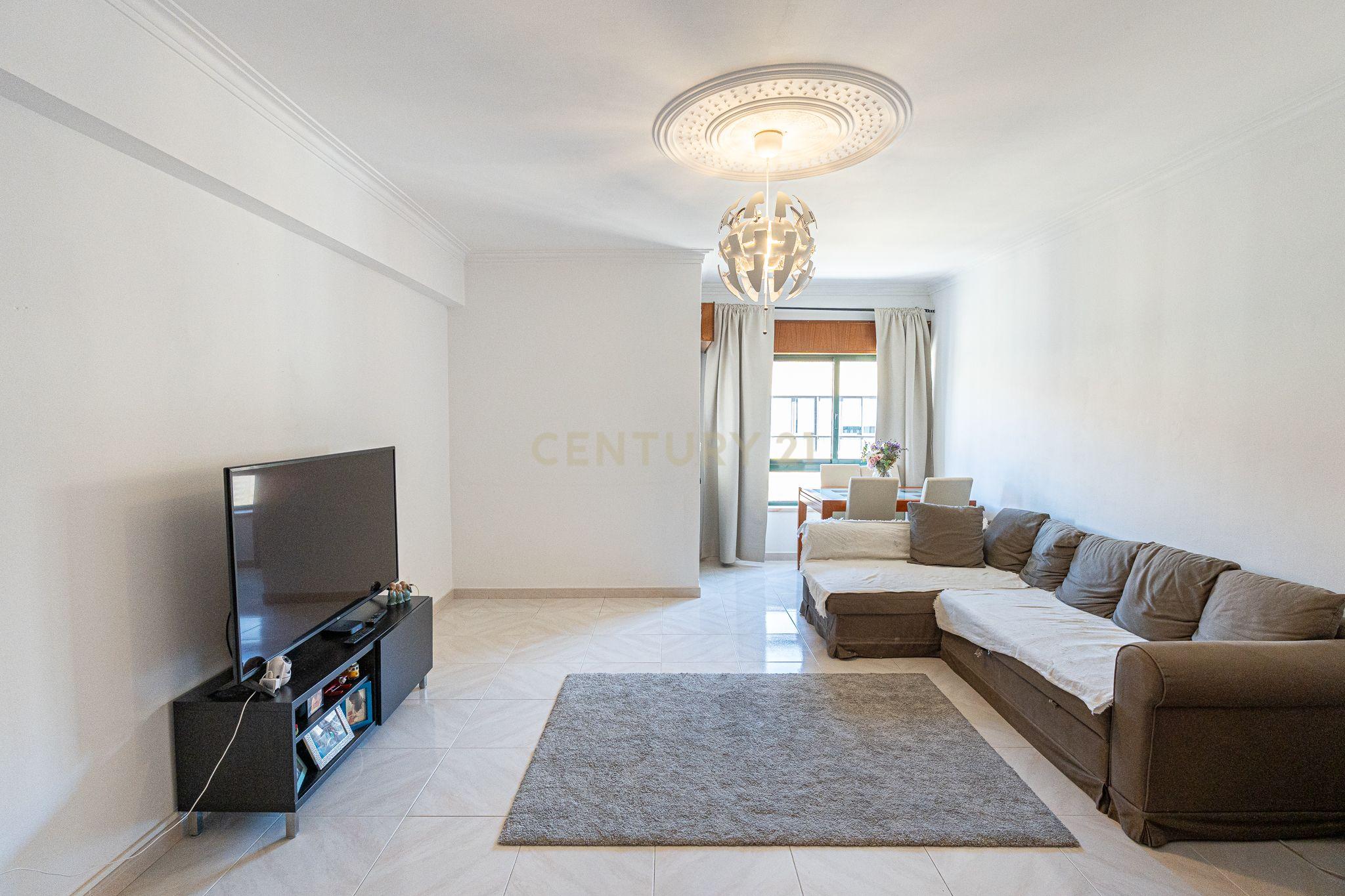 Apartamento T3 à venda em Alverca do Ribatejo e Sobralinho, Vila Franca de Xira — foto 2