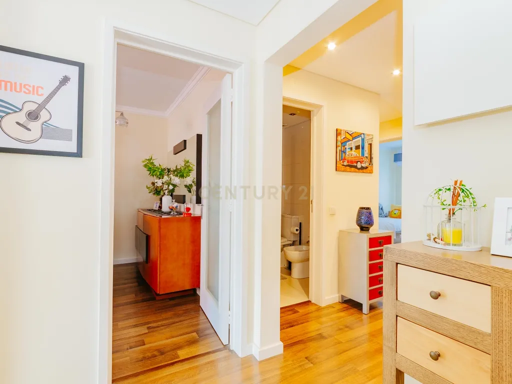 Apartamento T3 com 100,5 m² em Alfornelos com Arrecadação no piso -1 - Image 2