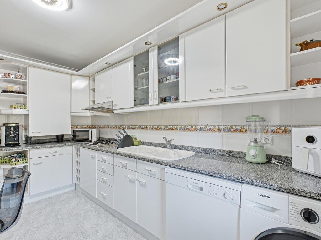Apartamento T2 c/ Elevador | Fidalguinhos – Barreiro - Image 21