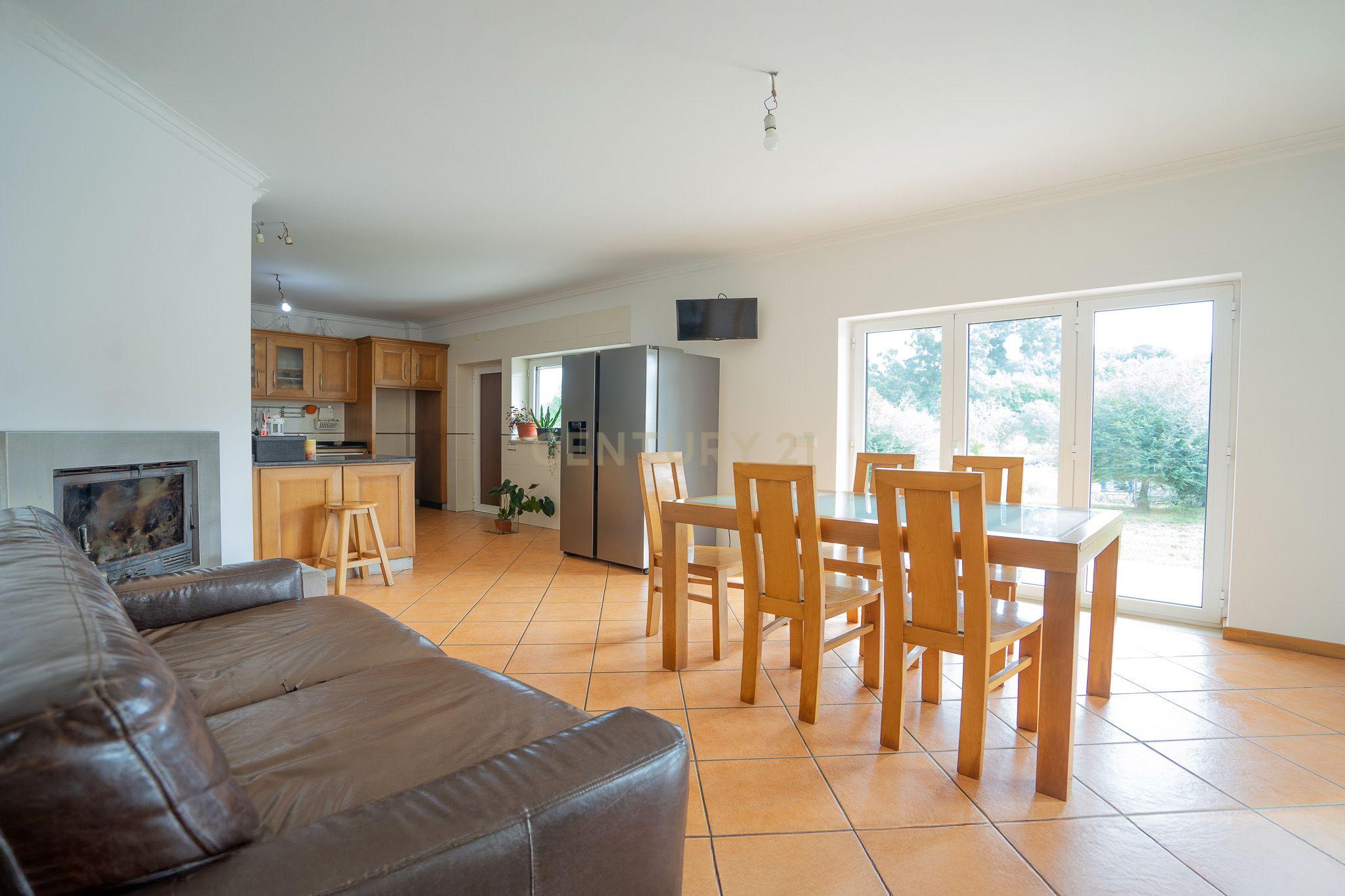 Moradia T4 - Lousã - Image 4