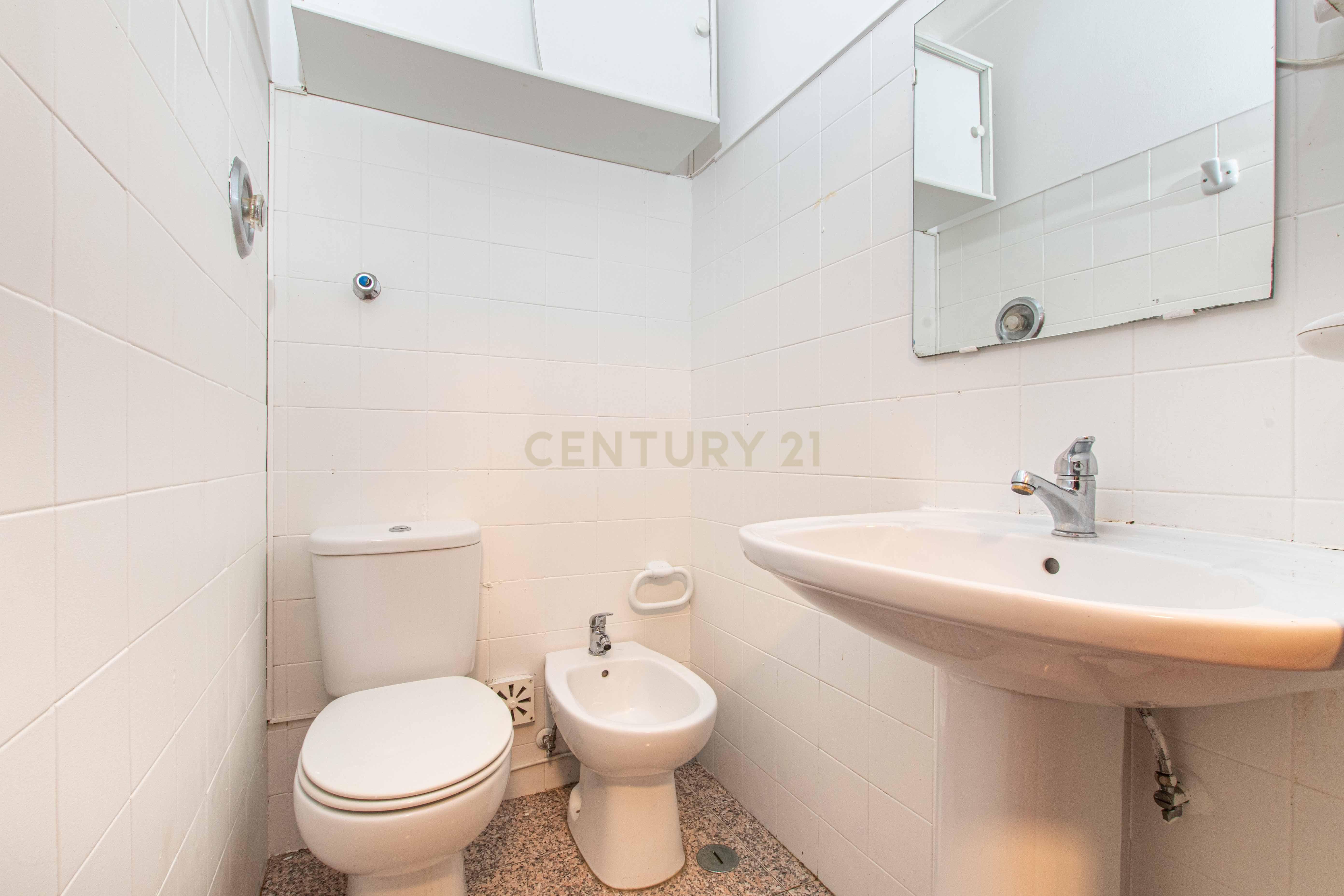 Fotografia 5 de Apartamento T3 no Estoril - Fontaínhas