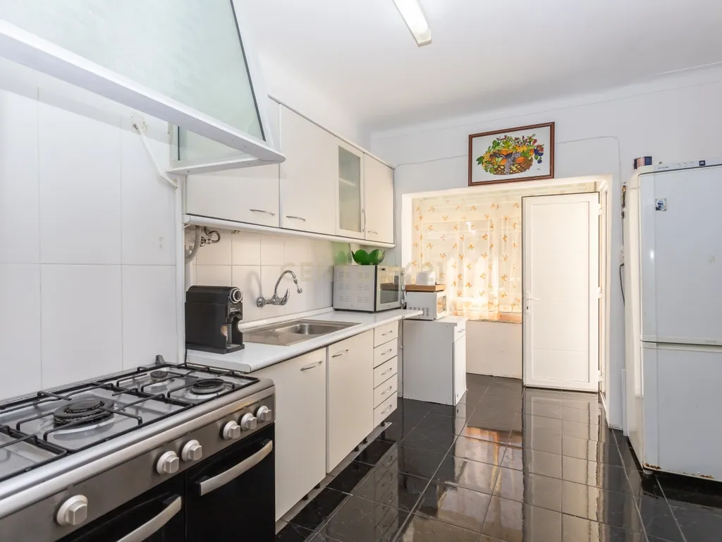 Oportunidade de investimento Apartamento T2 Amoreiras, Setúbal - Image 20