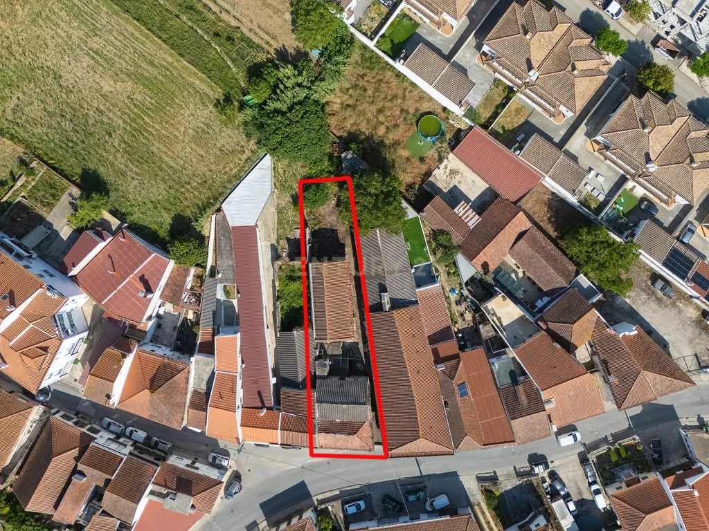 Moradia com Potencial de Investimento | Olhalvo - Alenquer - Image 32