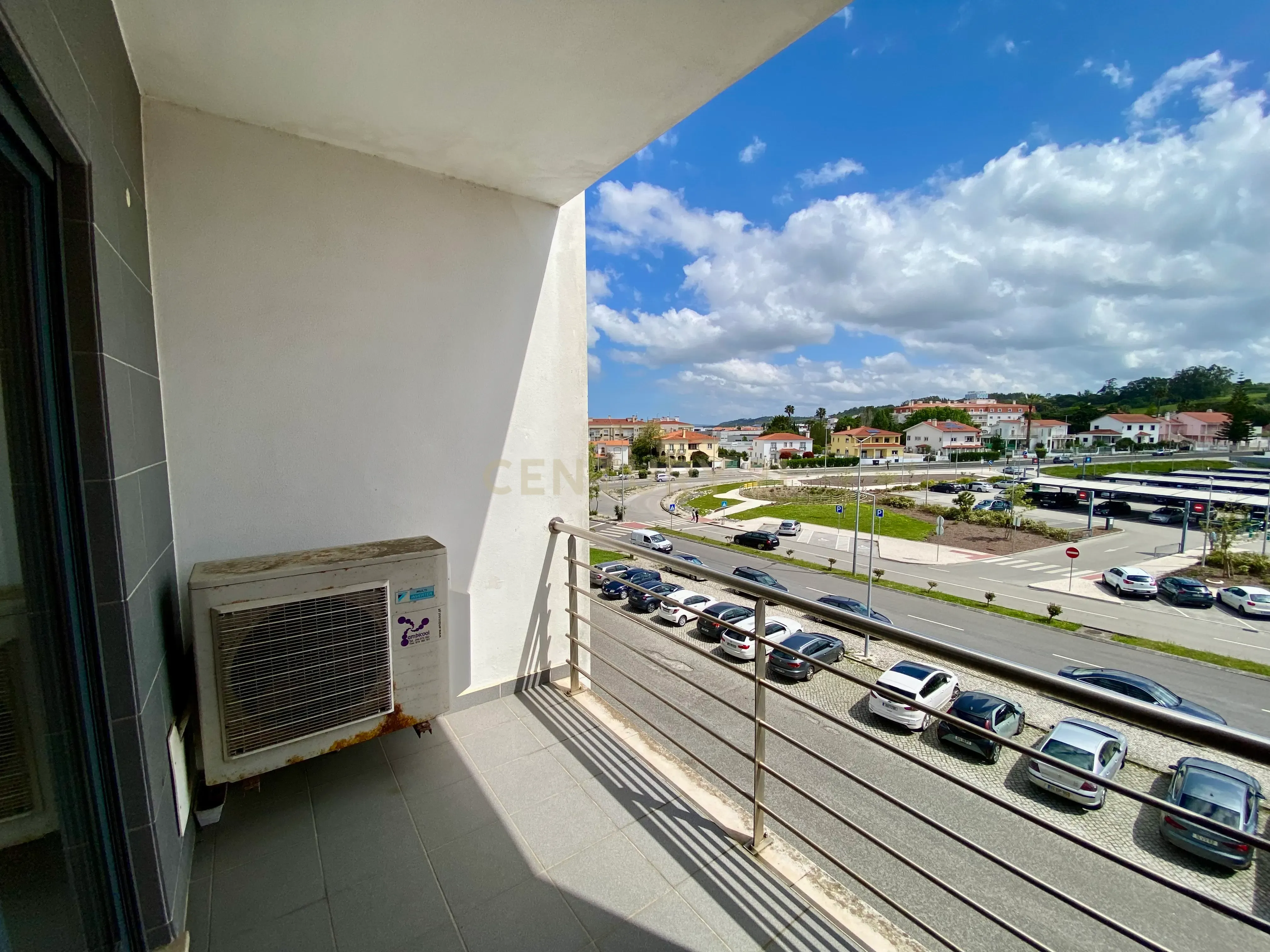 Apartamento T2 para Arrendamento em Caldas da Rainha - Image 16