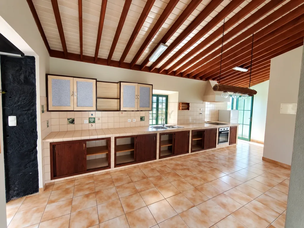 Imóvel novo Chave na Mão com 2 Moradias T1, Vista Mar e Terreno de 1.393 m² - São Pedro Nordestinho | Nordeste - Image 4