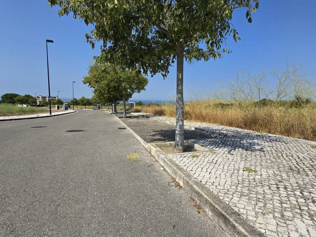 752 m² de Exclusividade num Novo Condomínio na Aldeia dos Capuchos. - Image 20