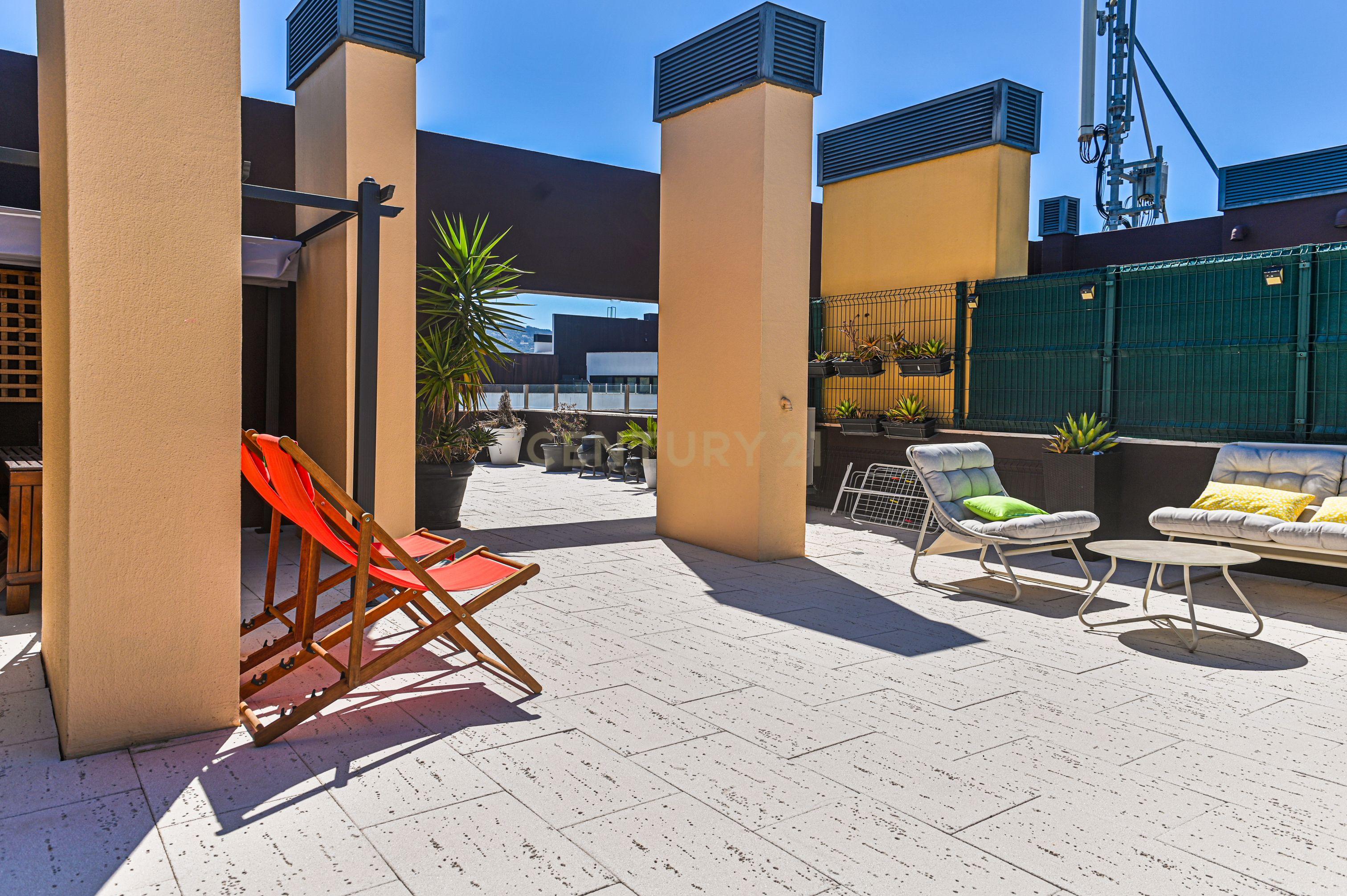 Penthouse | T4+1 | Terraço com Churrasco | Box | Infantado - Image 27