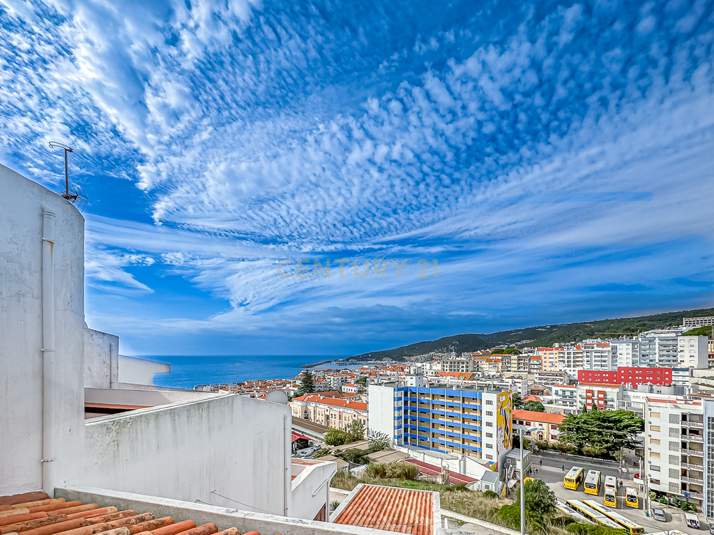 VIVER NUM MOINHO EM SESIMBRA COM VISTAS PARA O MAR E PARA O CASTELO NÃO É PARA TODOS! - Image 5