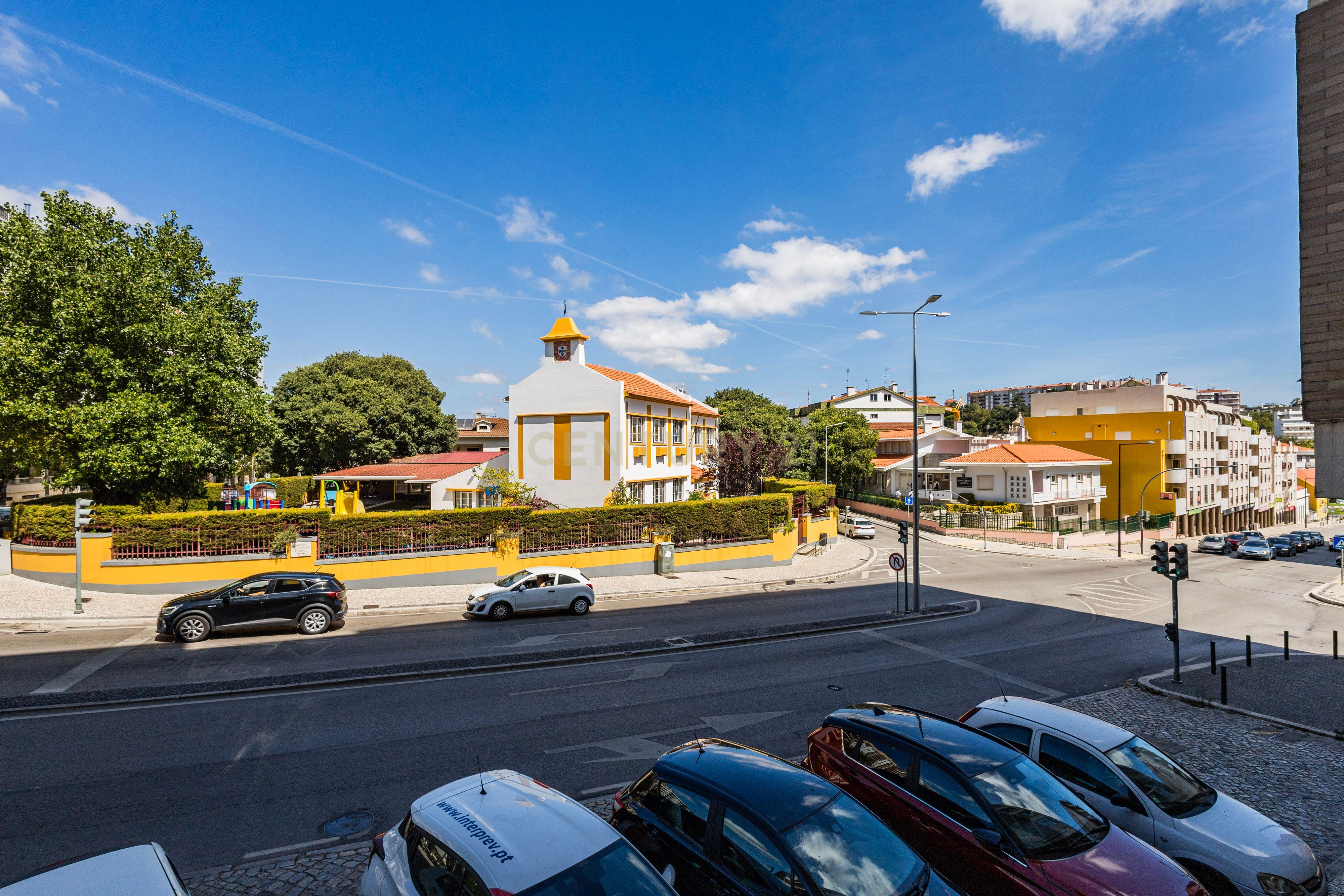 LOJA AVENIDA MARQUÊS DE POMBAL / LEIRIA - Image 6