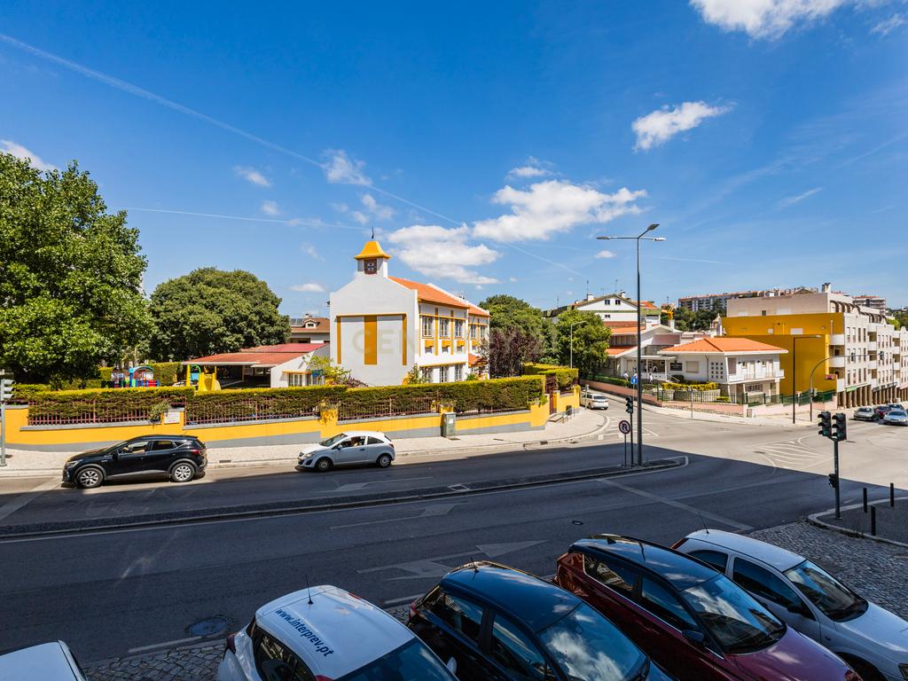 LOJA AVENIDA MARQUÊS DE POMBAL / LEIRIA - Image 6