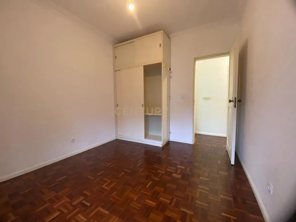 Apartamento T2 para Arrendamento - Image 25