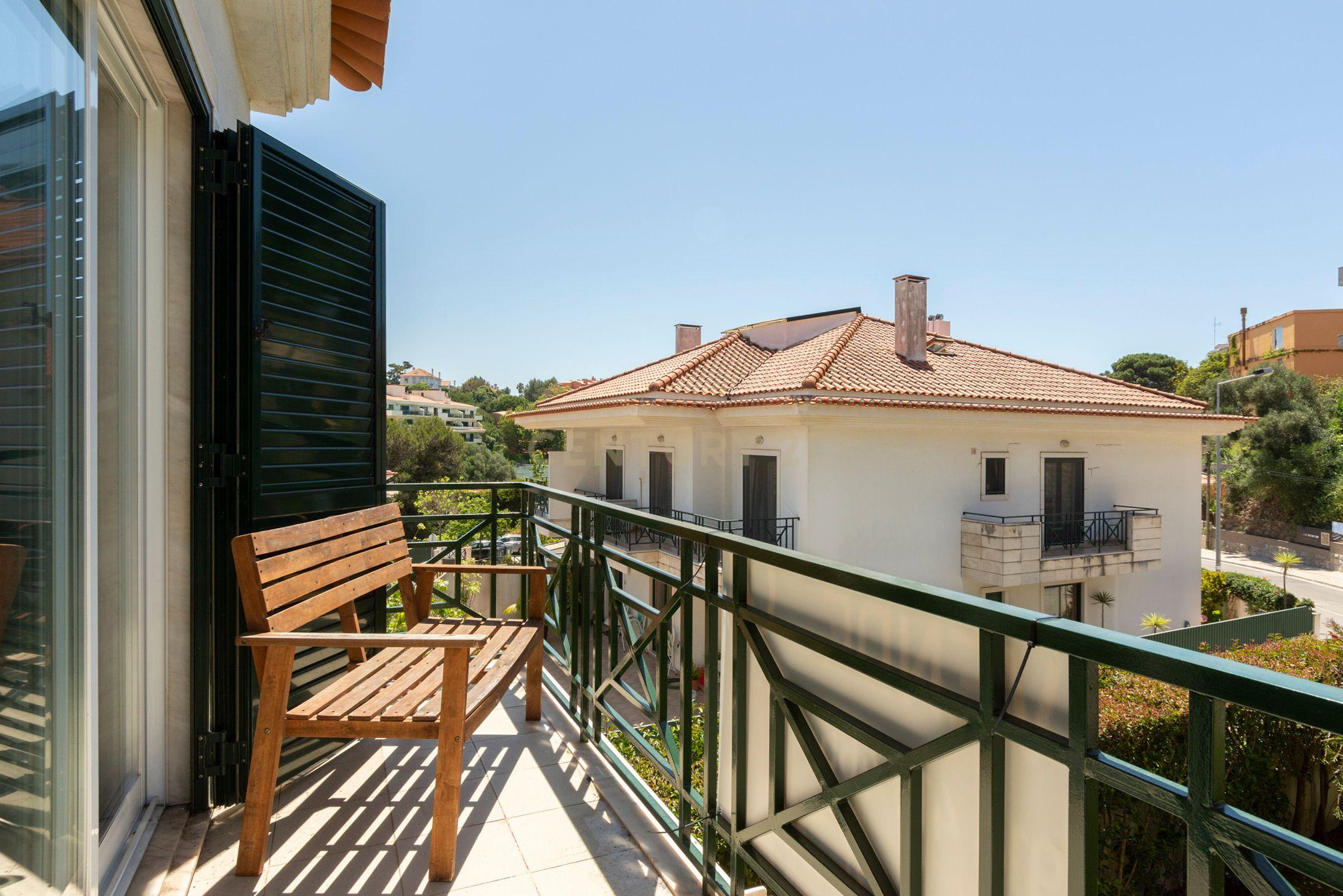 T3 Duplex - Avenida de Pádua - Image 1