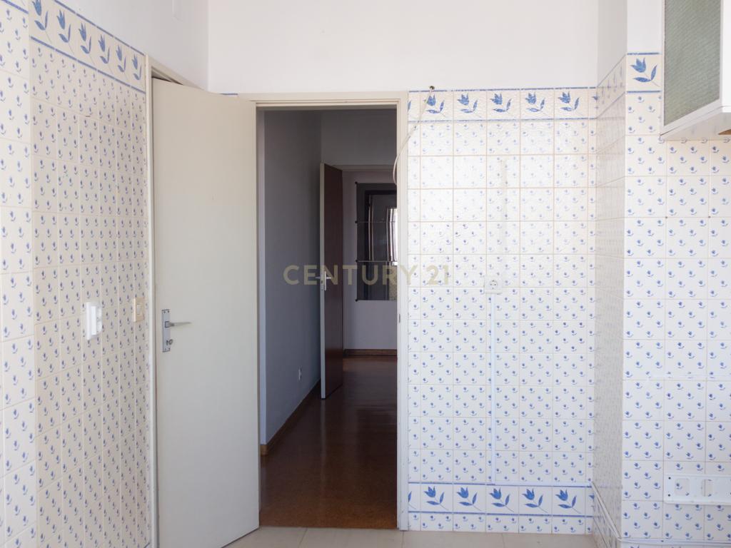 Apartamento T2 com vista mar, Parede - Cascais - Image 24