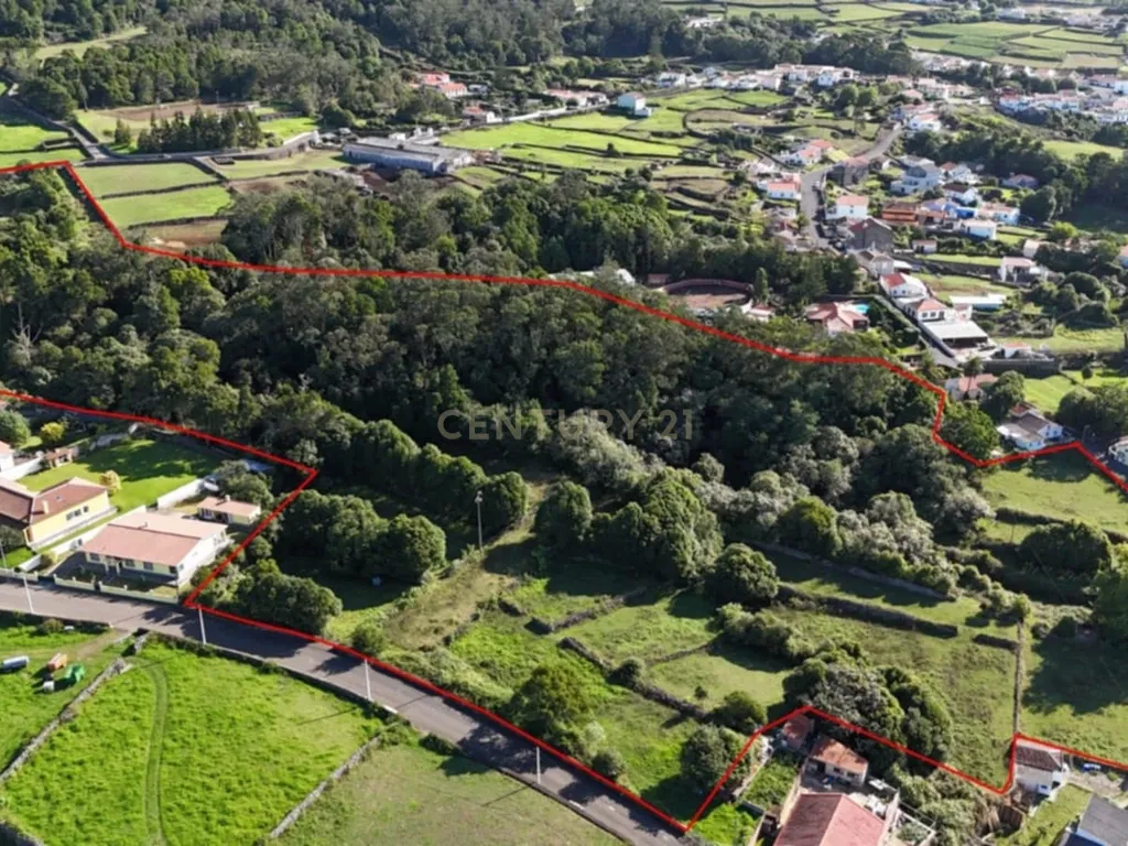 Ruína com Potencial em Posto Santo, Angra do Heroísmo - Image 2
