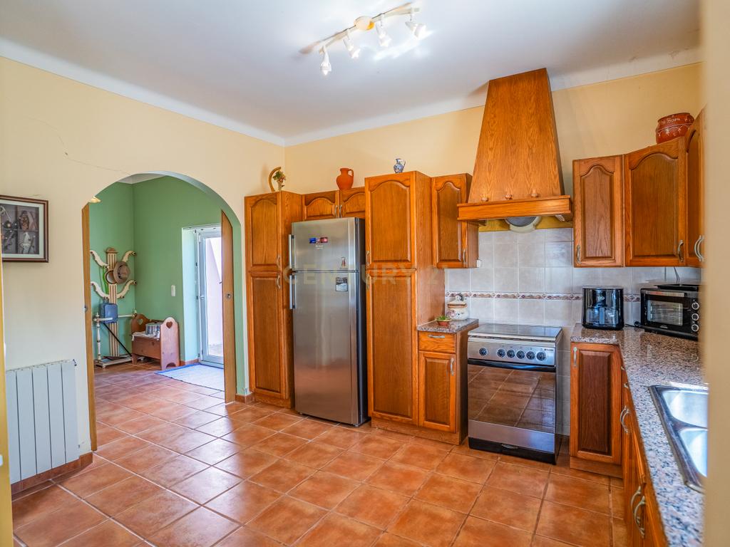 Moradia T3 convertido em T2, com anexo e armazém em Cabeça Alta, Carvalhal Benfeito – Caldas da Rainha - Image 7