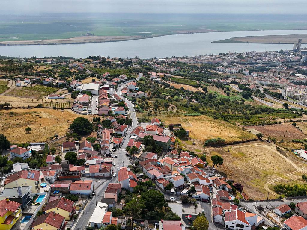 Moradia T3 em São João dos Montes - Image 50