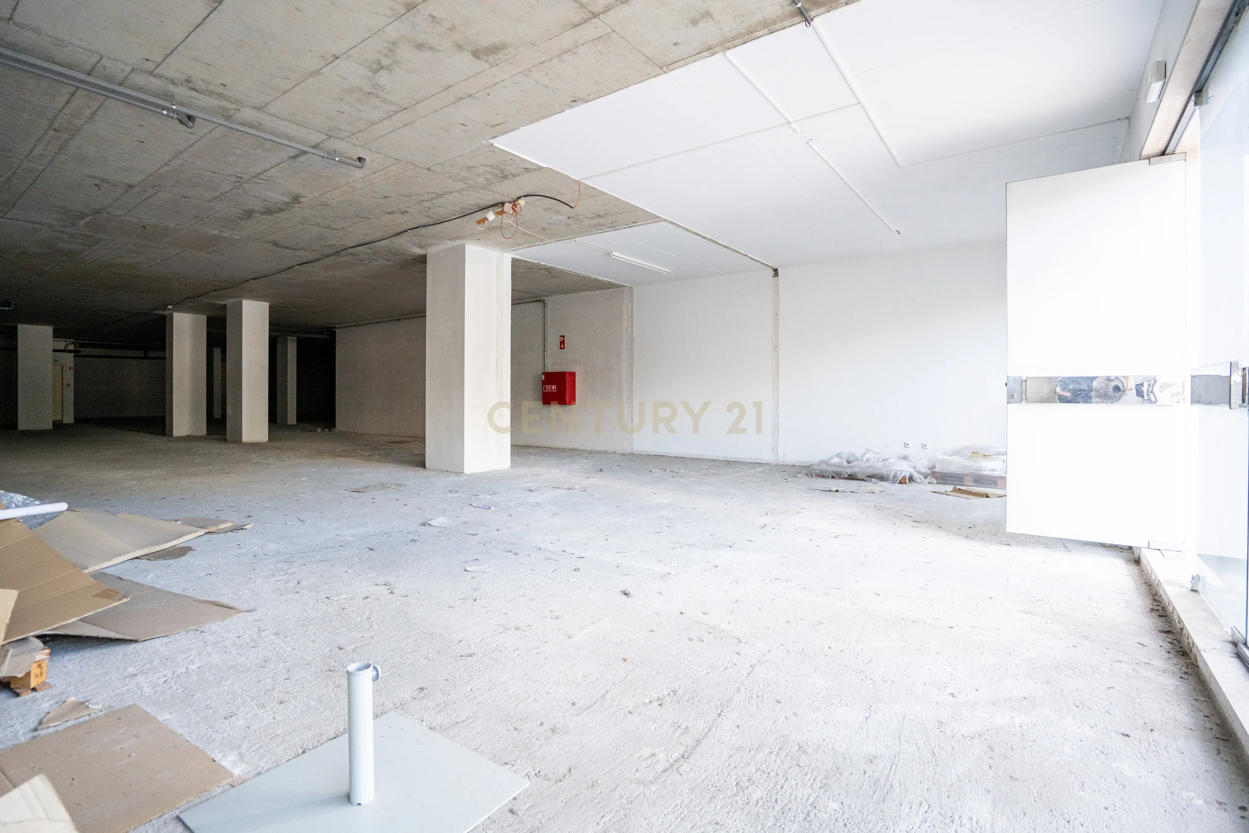 Fotografia 7 de Loja 600 m² com 15 Estacionamentos | Campo Grande – Lisboa | 3.100.000€