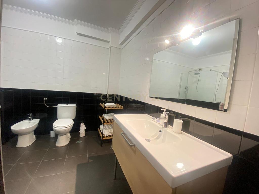 Apartamento T0 (88 m²) com terraço – Próximo de Cascais - Image 21