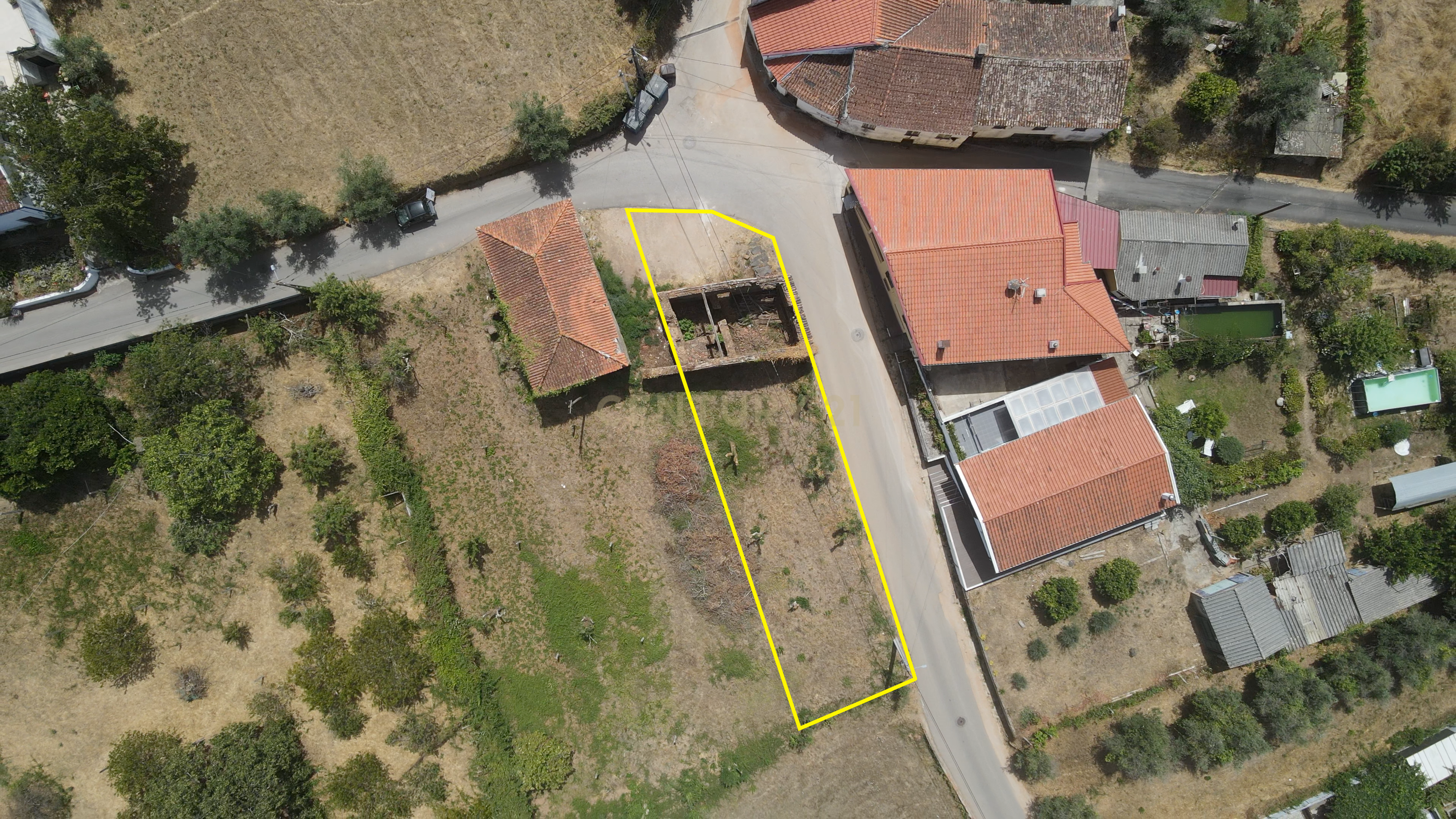 Fotografia 6 de Casa em Pedra para Recuperação | Excelente Oportunidade de Investimento