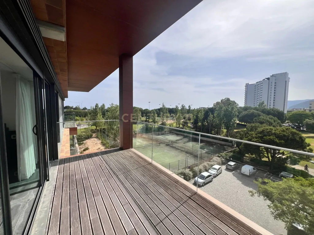 Apartamento Moderno em Tróia com Piscina e Sauna - Image 12