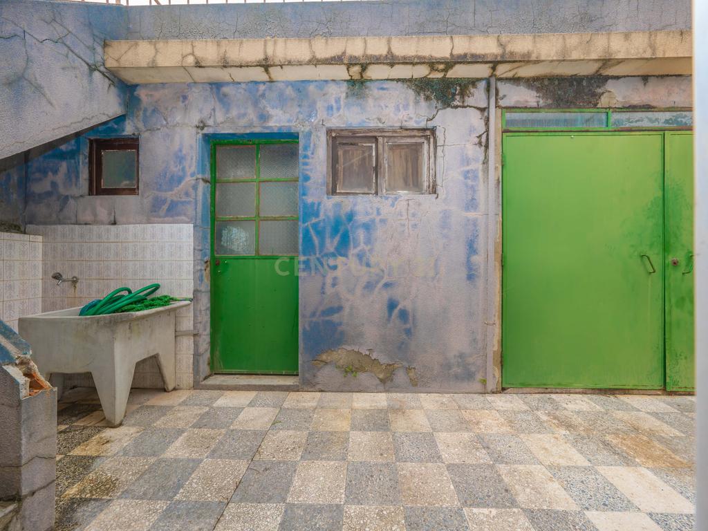 Moradia T3, com Varanda e Espaço Exterior, no Peixe Frito, em Setúbal - Image 12
